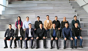 厦门市集美区倪杰区长一行光临Z6尊龙调查领导